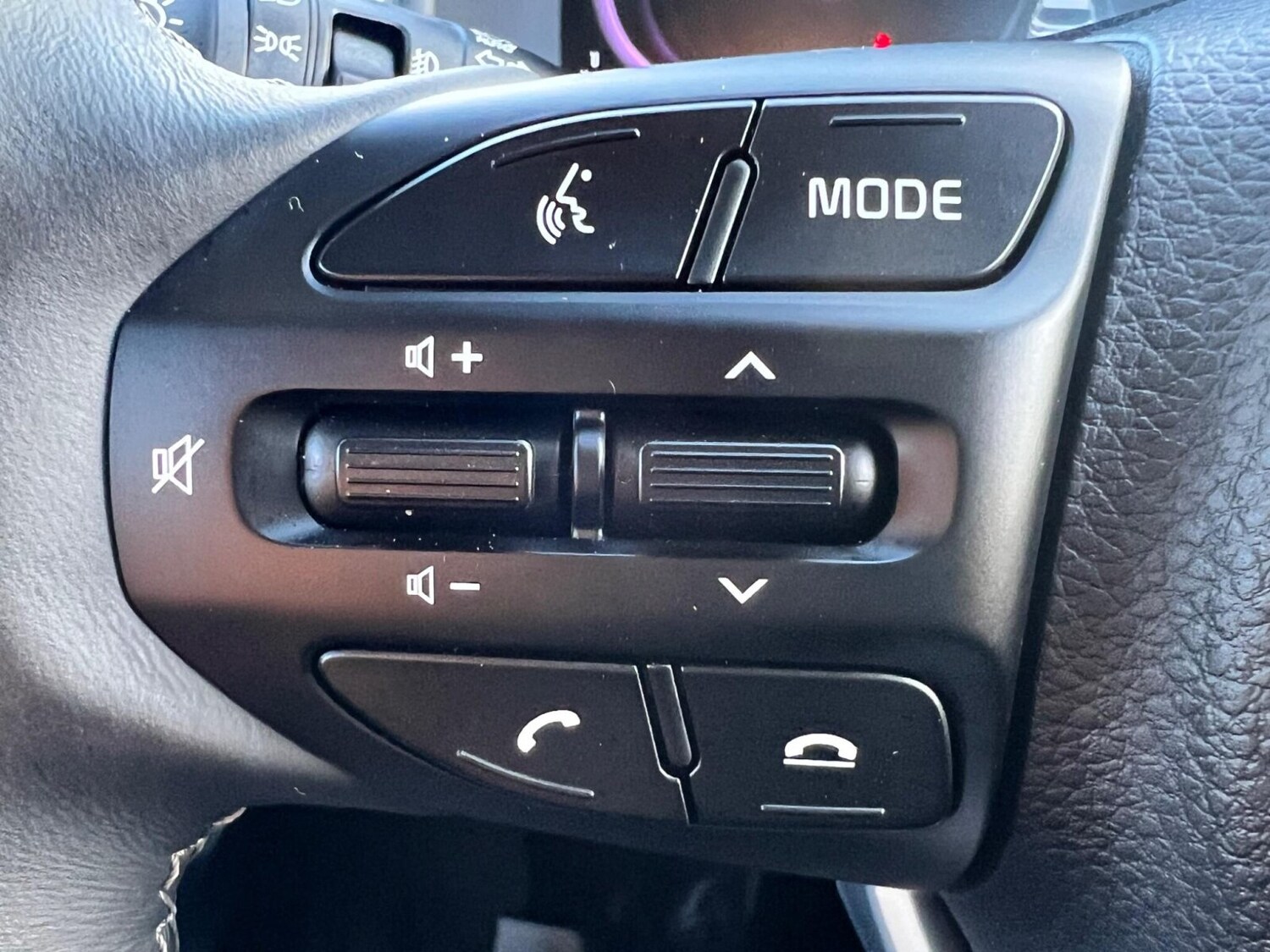 Used Kia Stonic 2025 for sale - 77145772: Photo 18