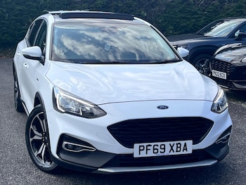 Used Ford Focus 2020 for sale - 75468003: Photo
