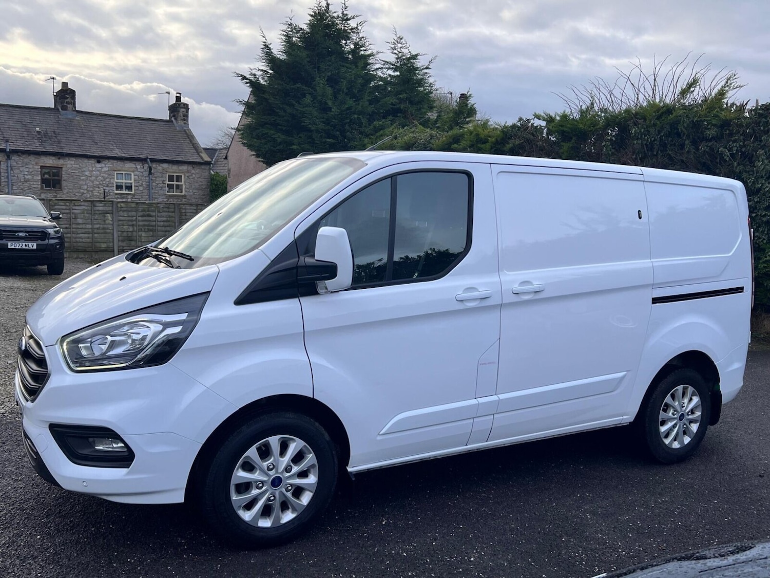 Used Ford Transit Custom 2022 for sale - 77239538: Photo 4