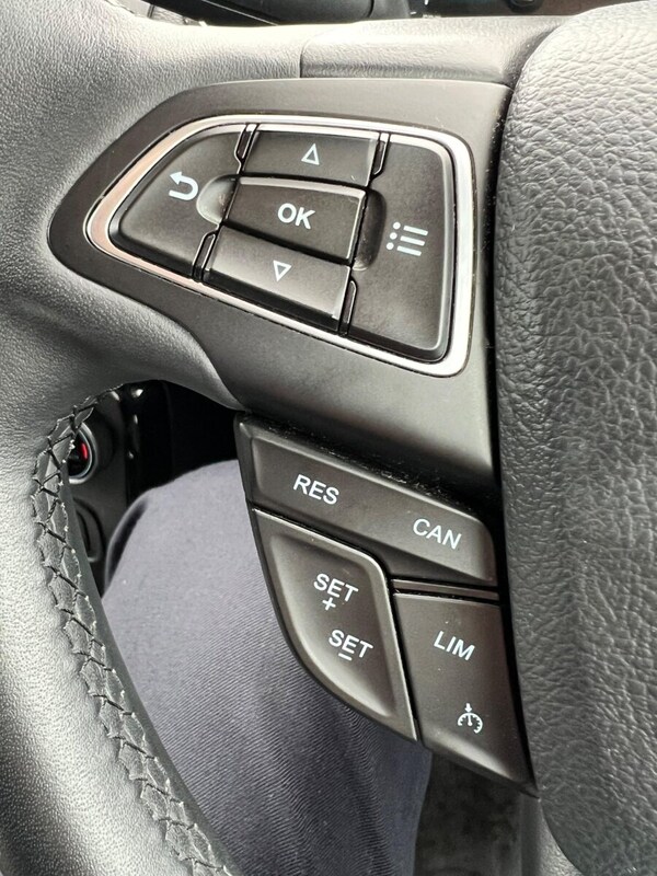 Used Ford Ecosport 2019 for sale - 75468030: Photo 25