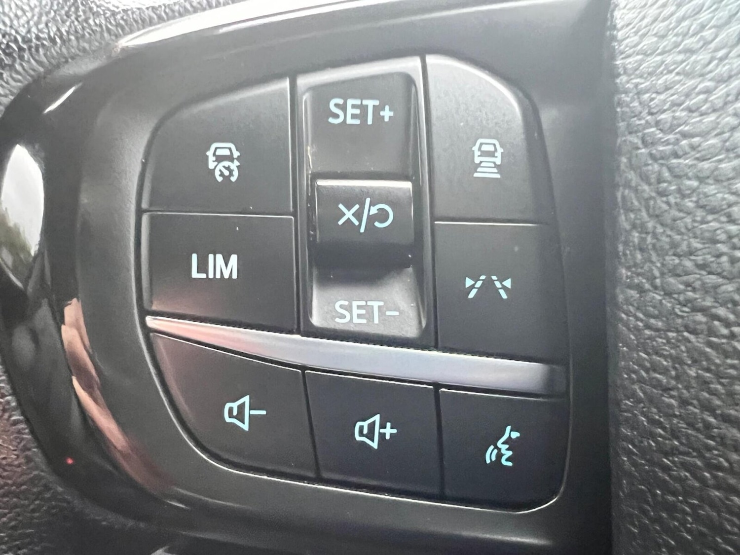 Used Ford Ranger 2024 for sale - 78080808: Photo 21