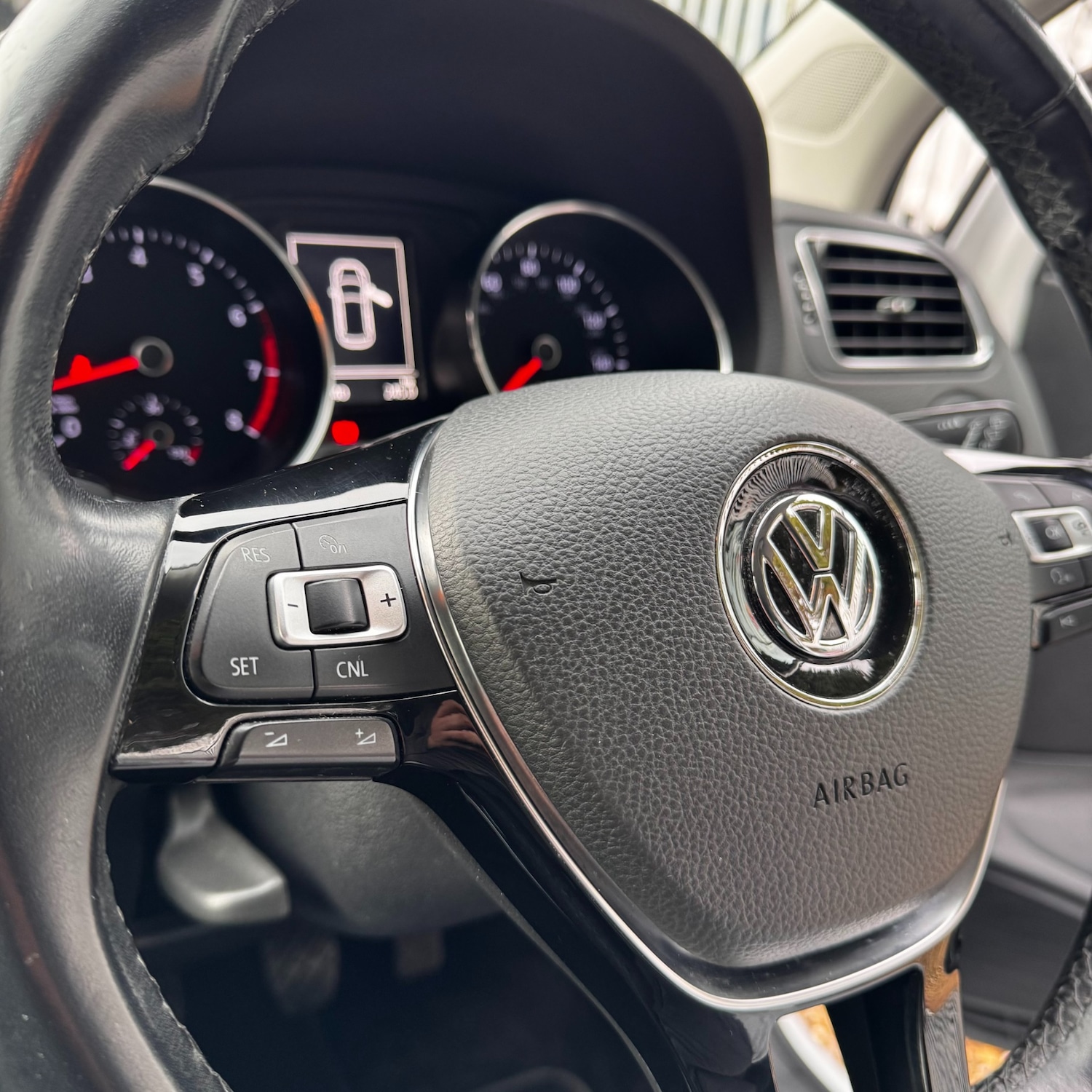 Used Volkswagen Polo 2016 for sale - 78063186: Photo 14