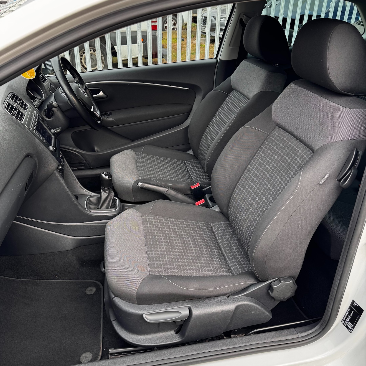 Used Volkswagen Polo 2016 for sale - 78063186: Photo 25