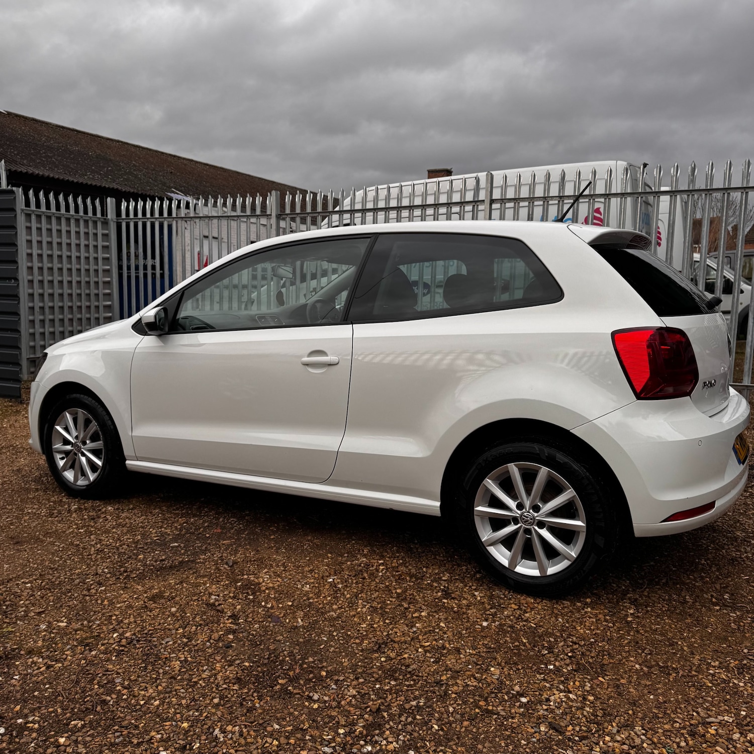 Used Volkswagen Polo 2016 for sale - 78063186: Photo 4