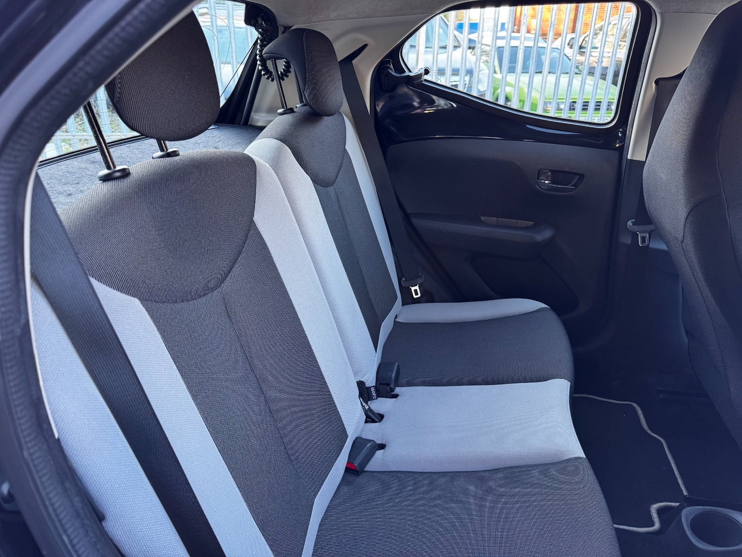 Used Toyota AYGO 2015 for sale - 78169864: Photo 15