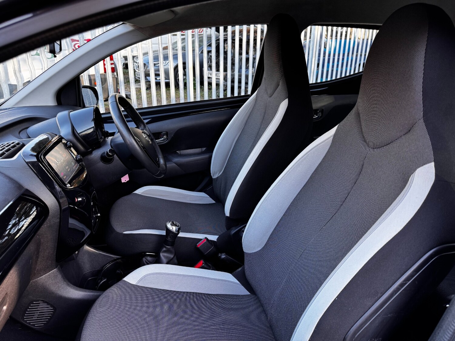 Used Toyota AYGO 2015 for sale - 78169864: Photo 20