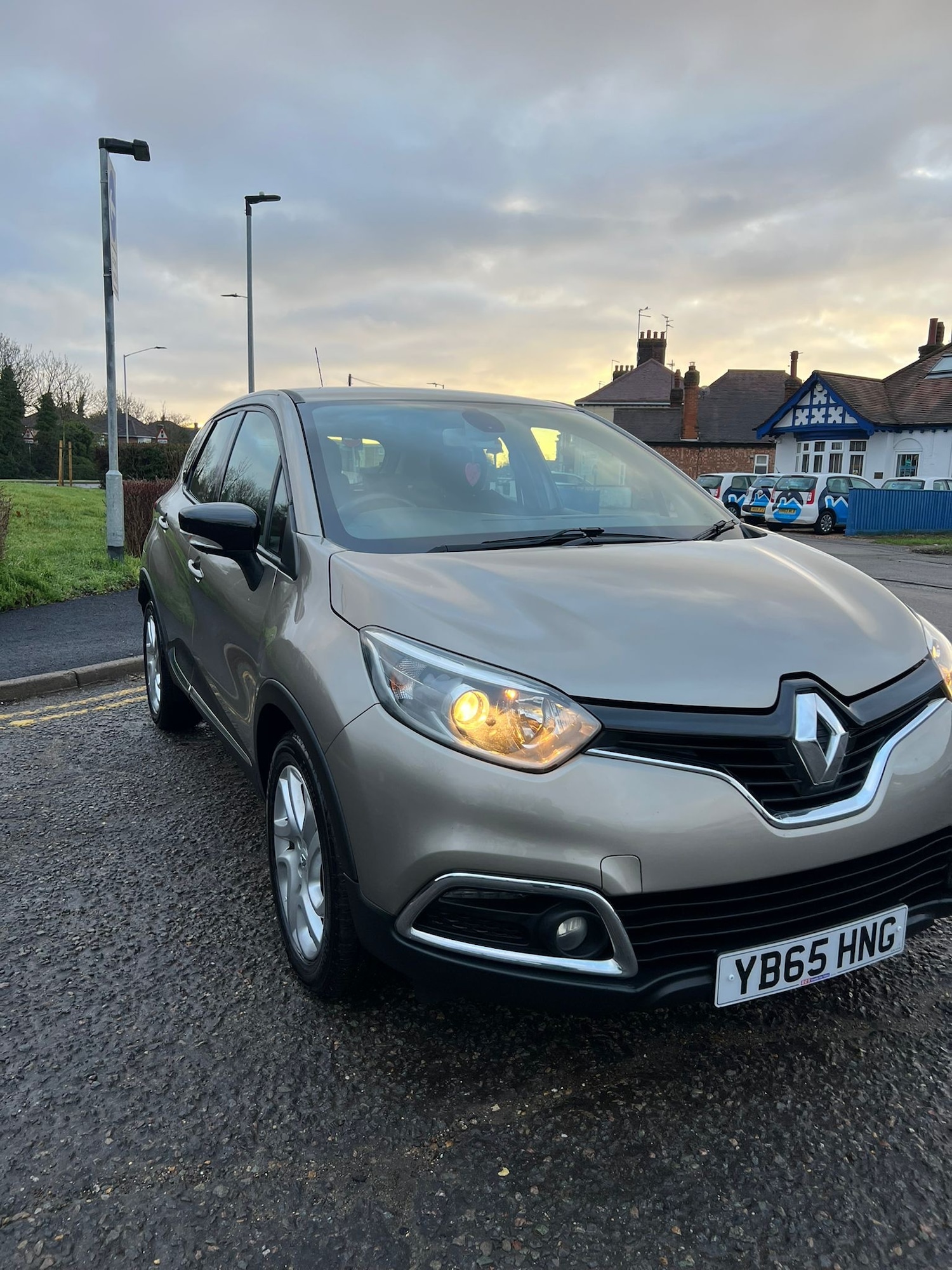 Used Renault Captur 2015 for sale - 77351004: Photo 3