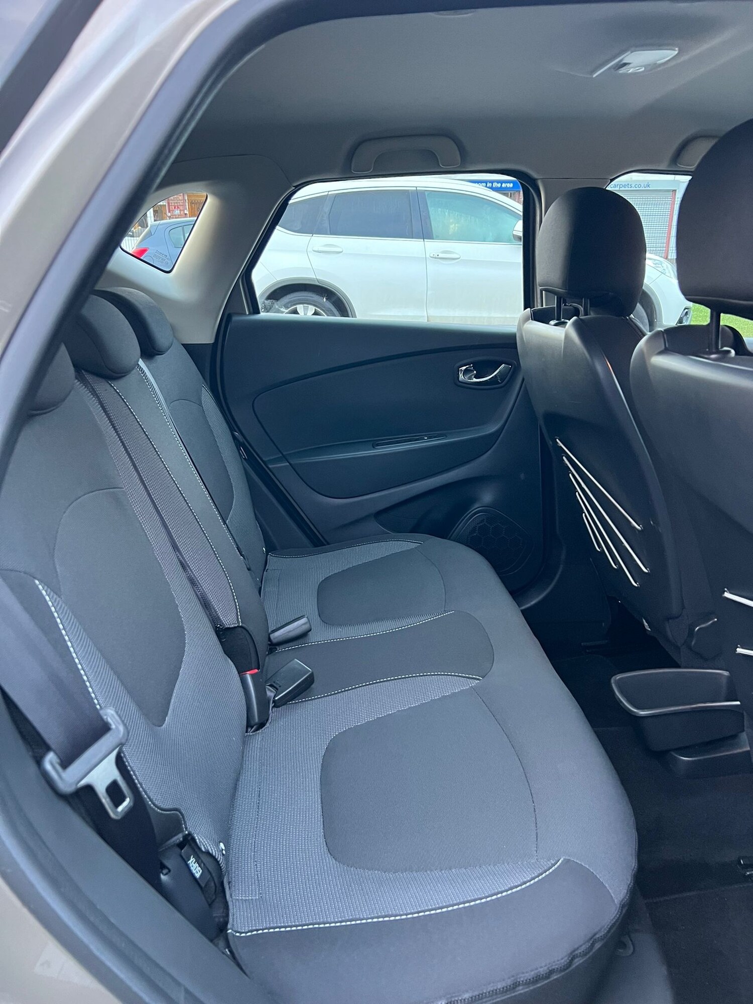 Used Renault Captur 2015 for sale - 77351004: Photo 33