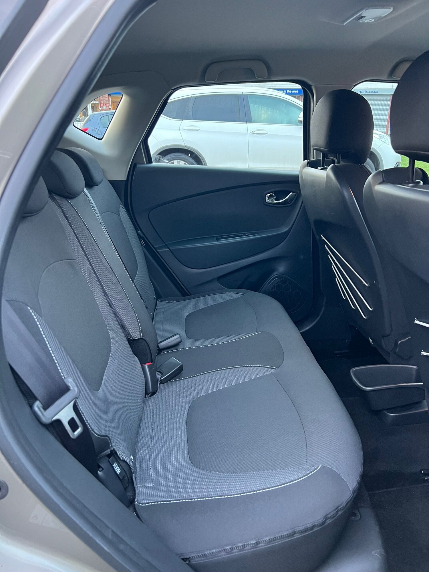 Used Renault Captur 2015 for sale - 77351004: Photo 34