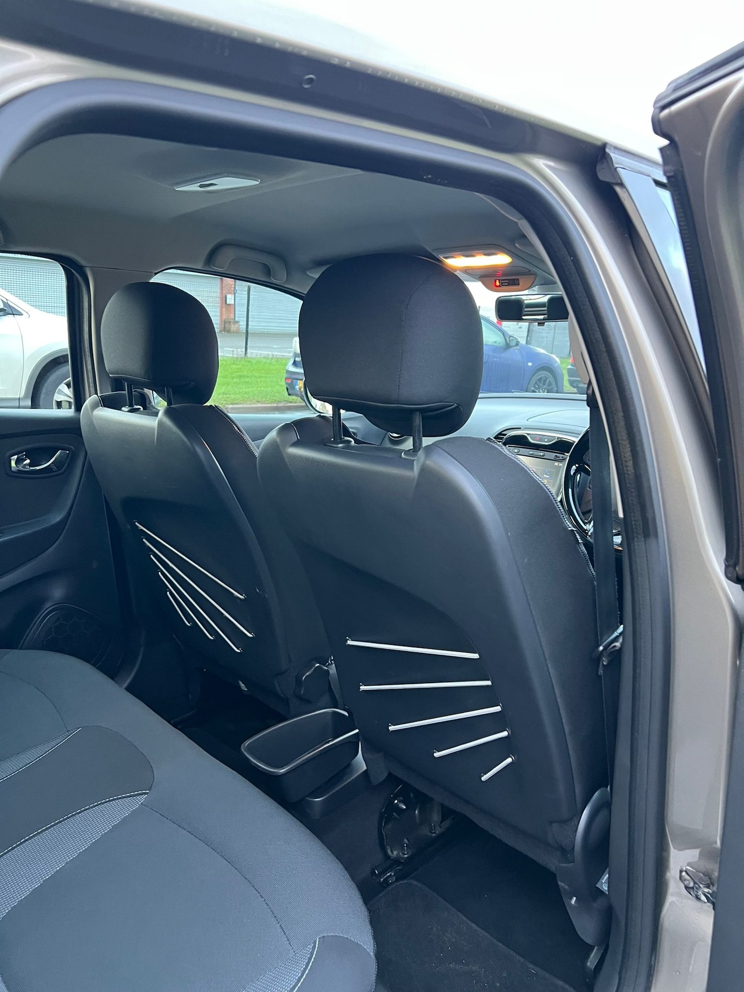 Used Renault Captur 2015 for sale - 77351004: Photo 38