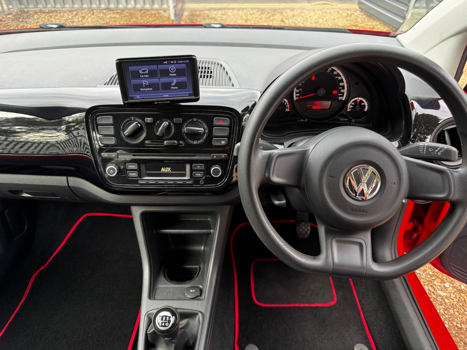 Used Volkswagen up! 2012 for sale - 78127269: Photo 18