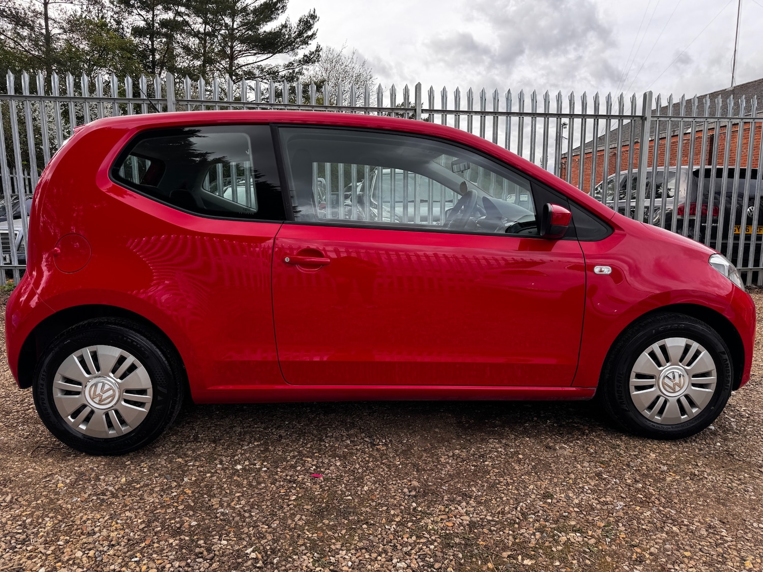 Used Volkswagen up! 2012 for sale - 78127269: Photo 9