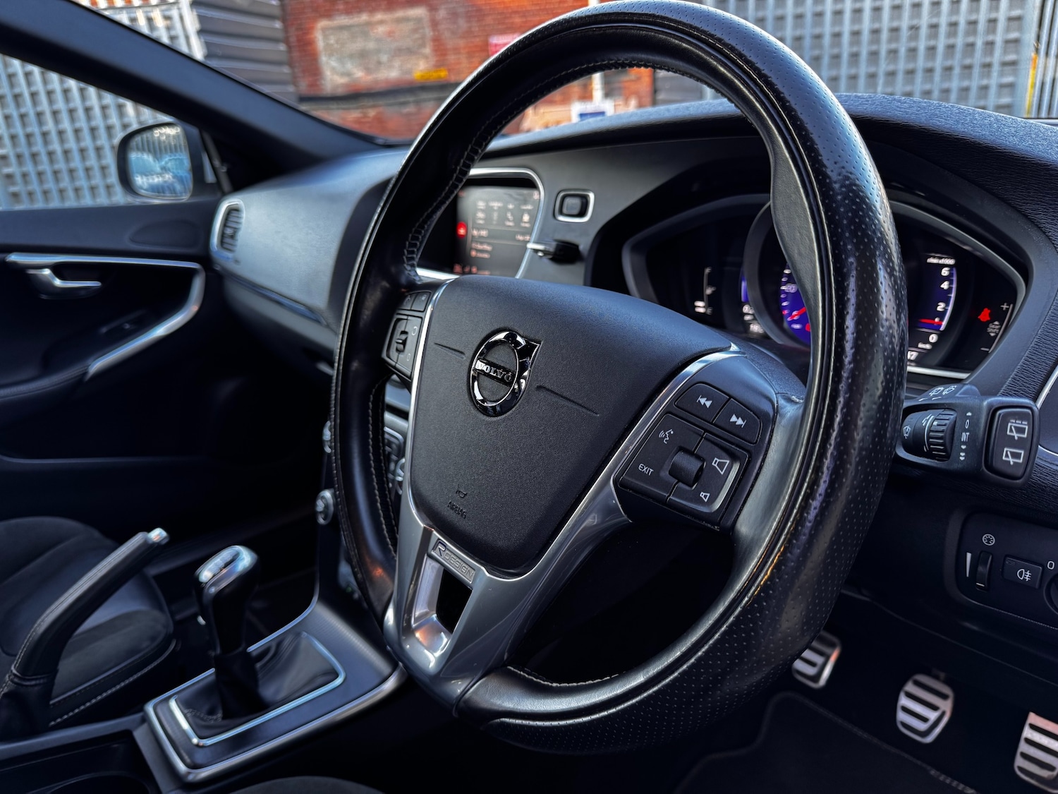 Used Volvo V40 2017 for sale - 78170040: Photo 13