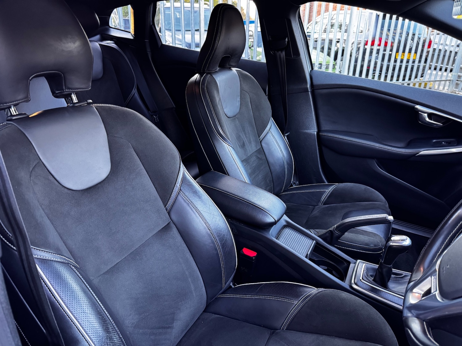 Used Volvo V40 2017 for sale - 78170040: Photo 15