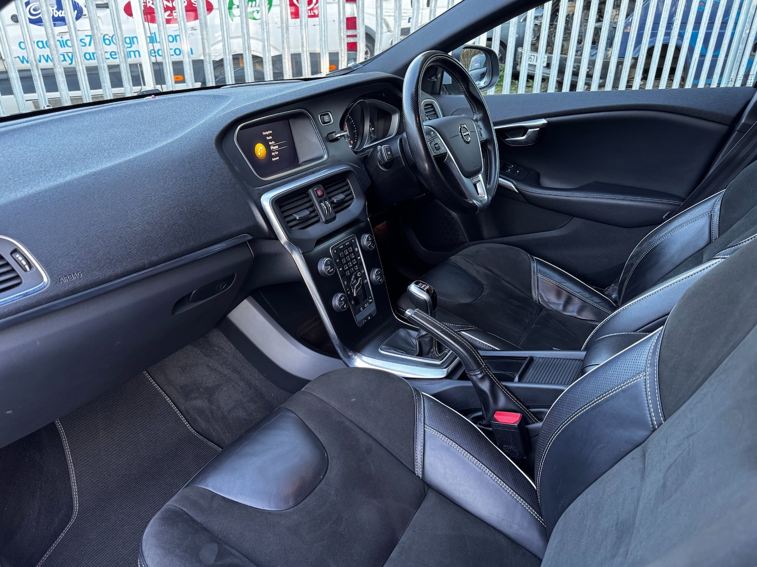 Used Volvo V40 2017 for sale - 78170040: Photo 23