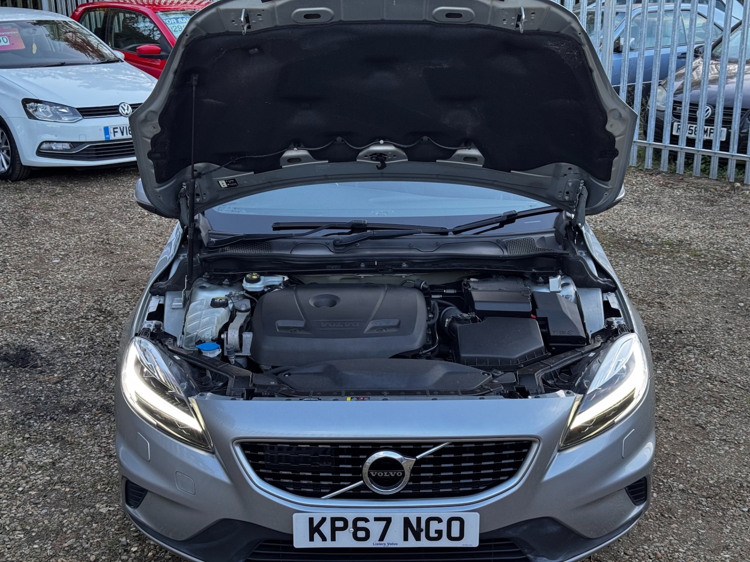 Used Volvo V40 2017 for sale - 78170040: Photo 29