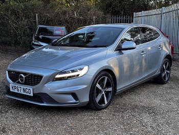 Used Volvo V40 2017 for sale - 78170040: Photo