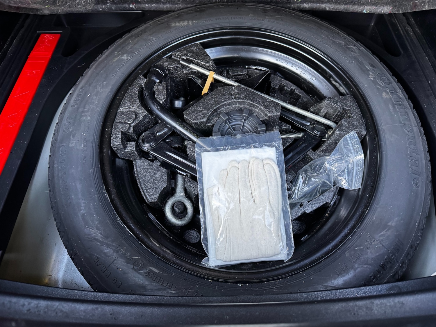 Used Volvo V40 2017 for sale - 78170040: Photo 30