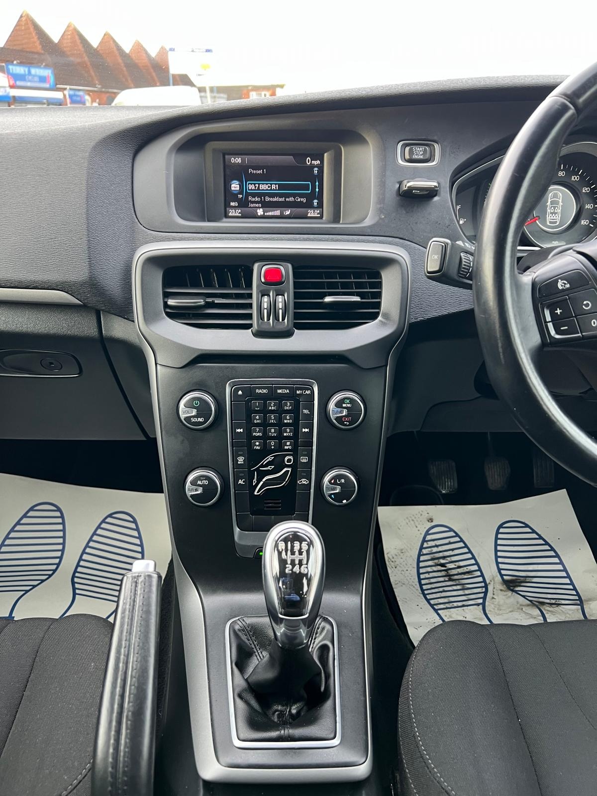 Used Volvo V40 2013 for sale - 77251542: Photo 18