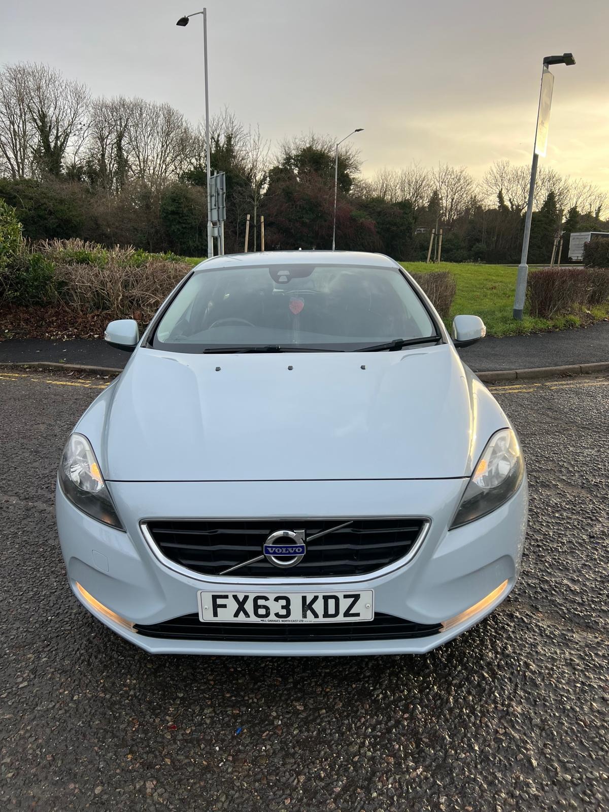 Used Volvo V40 2013 for sale - 77251542: Photo 3