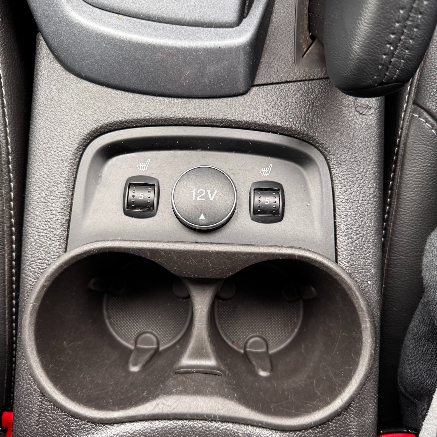 Used Ford Focus 2014 for sale - 77432667: Photo 18