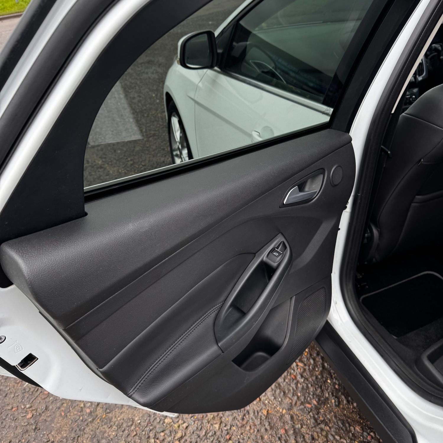 Used Ford Focus 2014 for sale - 77432667: Photo 27