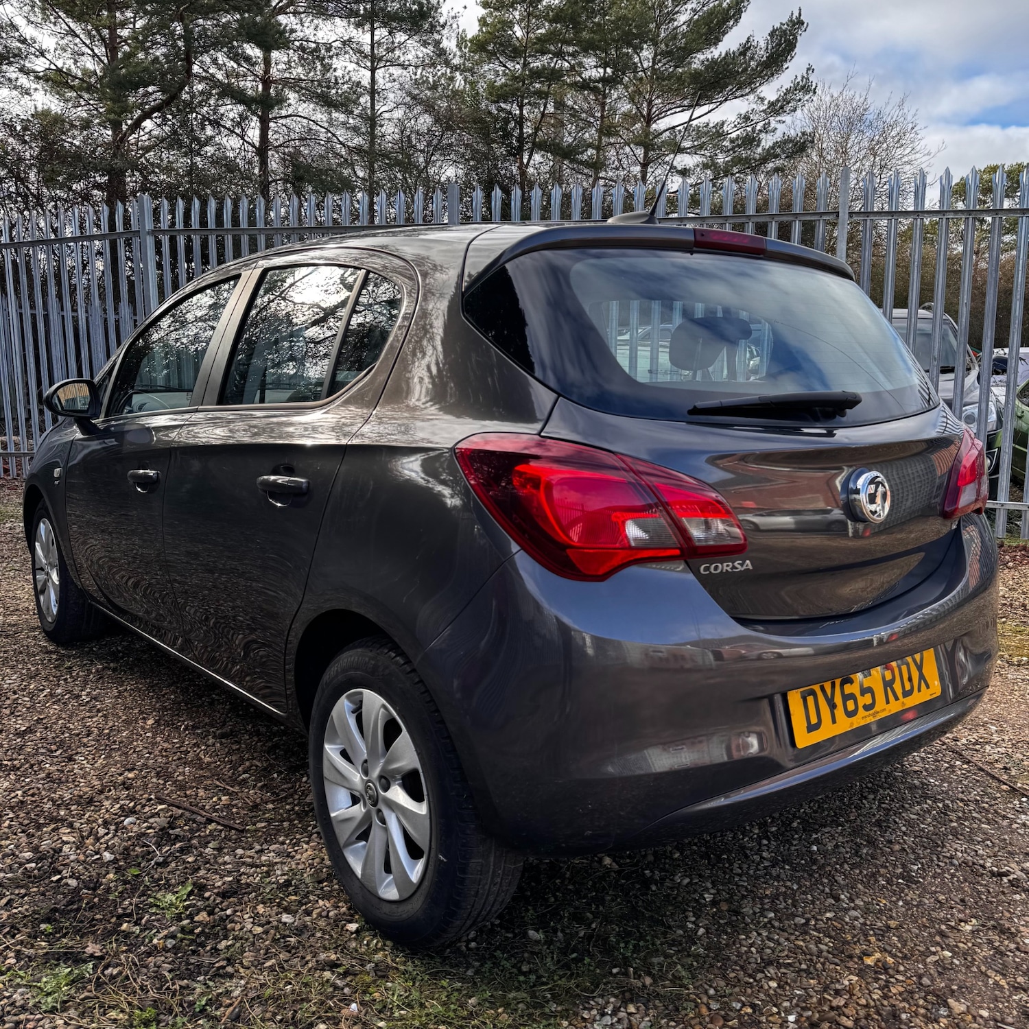 Used Vauxhall Corsa 2015 for sale - 77709010: Photo 4