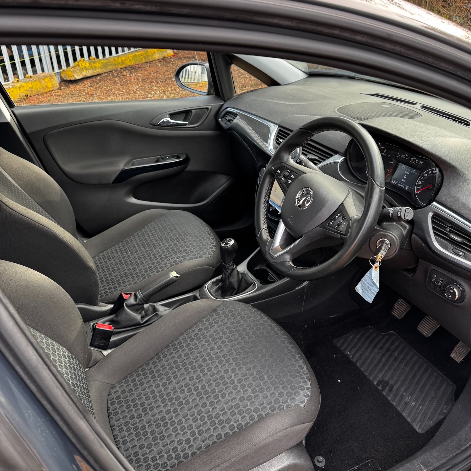 Used Vauxhall Corsa 2015 for sale - 77709010: Photo 9