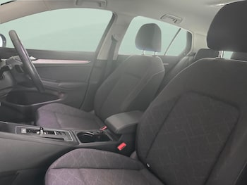 Used Volkswagen Golf 2023 for sale - 78971821: Photo