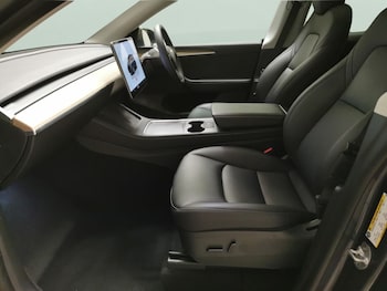 Used Tesla Model Y undefined for sale - 78390765: Photo