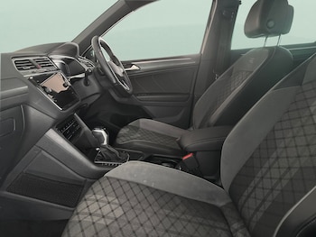 Used Volkswagen Tiguan 2021 for sale - 78927539: Photo