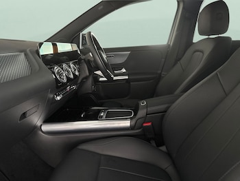 Used Mercedes-Benz EQA 2024 for sale - 78904874: Photo