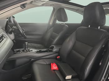 Used Honda HR-V 2018 for sale - 79814942: Photo