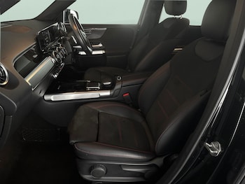 Used Mercedes-Benz GLB 2020 for sale - 78542812: Photo