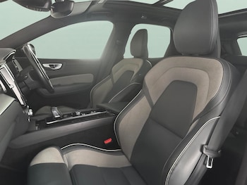 Used Volvo XC60 2020 for sale - 79528792: Photo