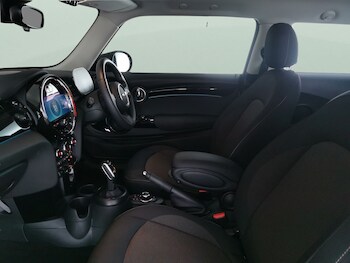 Used MINI Hatch 2023 for sale - 78524500: Photo