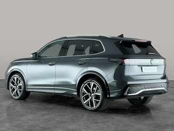 Used Volkswagen Tiguan 2024 for sale - 78319895: Photo