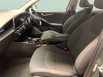 Used Kia Niro undefined for sale - 79250312: Photo