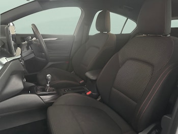 Used Ford Focus 2023 for sale - 79273123: Photo