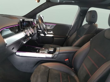 Used Mercedes-Benz GLB 2021 for sale - 78437199: Photo