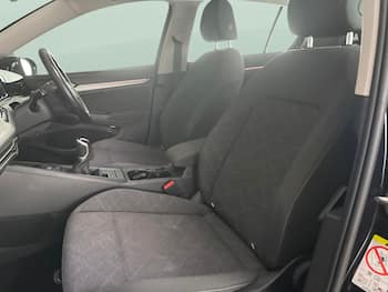 Used Volkswagen Golf 2022 for sale - 79641462: Photo