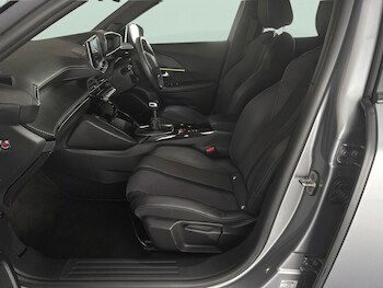 Used Peugeot 2008 undefined for sale - 78390790: Photo