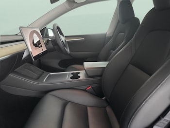 Used Tesla Model Y 2023 for sale - 79459191: Photo