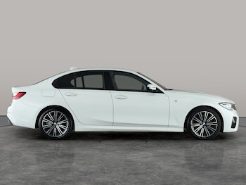 Used BMW 3 Series 2019 for sale - 78319903: Photo