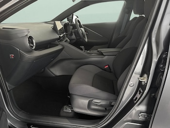 Used Toyota C-HR 2024 for sale - 78319861: Photo