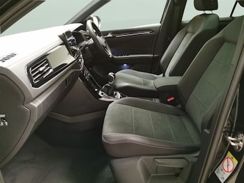 Used Volkswagen T-Roc undefined for sale - 78607765: Photo