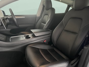 Used Tesla Model Y 2022 for sale - 79549179: Photo