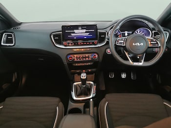 Used Kia Ceed 2023 for sale - 78319995: Photo