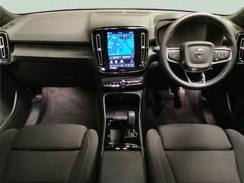 Used Volvo XC40 2023 for sale - 79687453: Photo
