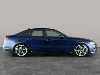 Used Audi A4 2019 for sale - 78320027: Photo